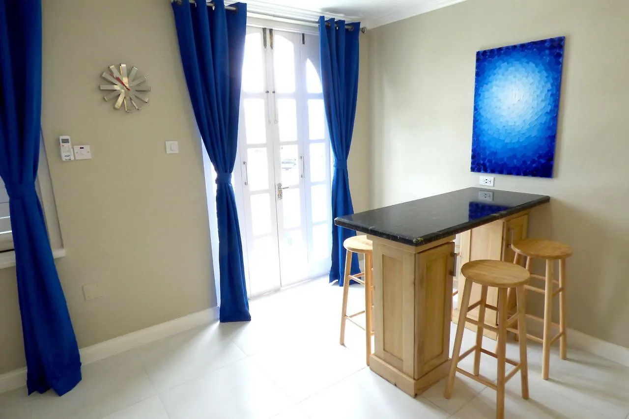 Beach One Bedroom Suite C15 Ocho Ríos Jamaïque